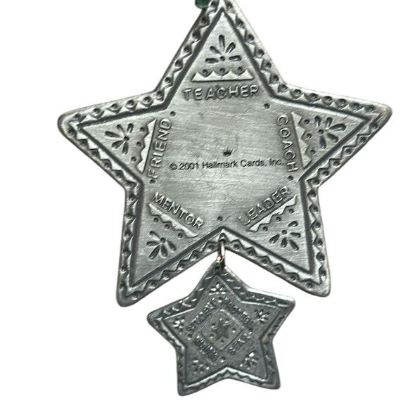 Hallmark Keepsake Ornaments: 2001 Guiding Star! - Picture 3 of 7